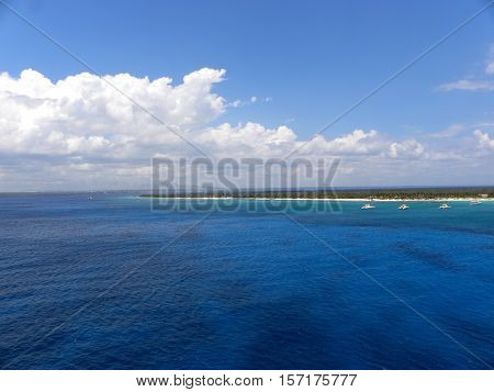 the Caribbean coast of Saint Marten  and the sea