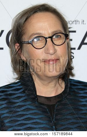 LOS ANGELES - NOV 14:  Michele Dauber at the Glamour Women Of The Year 2016 at NeueHouse Hollywood on November 14, 2016 in Los Angeles, CA