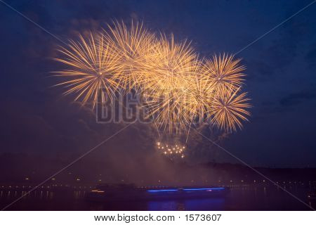 Fuegos artificiales