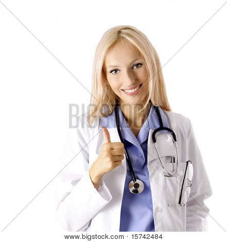 Krásný mladý doktor s stetoskop palec nahoru