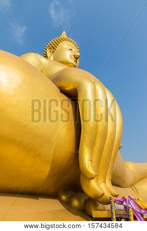 Big Golden Buddha