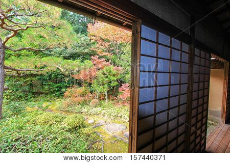 Kotoin Temple in autumn (Norther Kyoto, Japan)
