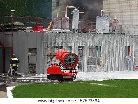 Extinguishing a fire at an industrial site using remotely controlled installation Loof-60 firefighting