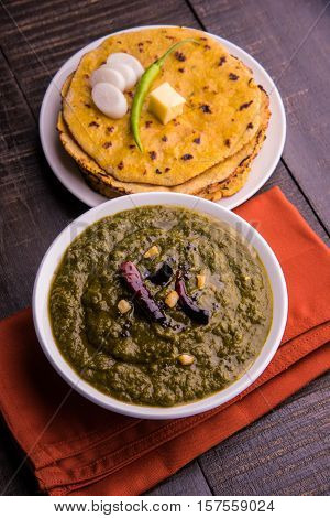 makki di roti and sarson ka saag, famous north indian food