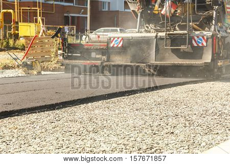 Asphalt-placing Machine