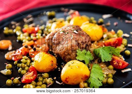 paupiette of veal rolls with Vegetable Planter