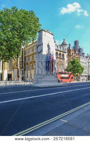 Whitehall, London, Uk - June 8, 2018:view Of The Cenotaph War Memorial In The Centre Of Whitehall On