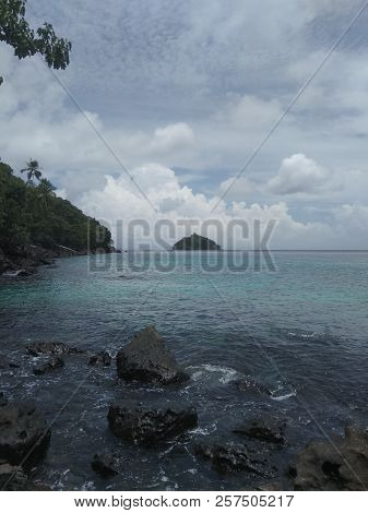 A Lonely Island Near Rubiah Island But Still Very Nice To See
