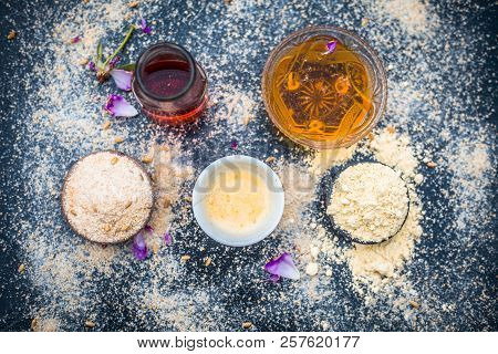 Close Up Of Oats Face Pack I.e. Rose Water,oats,gram Flour And Honey On Wooden Surface Used In Spa F