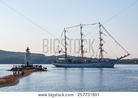 The Movement Of Sailing Ship Nadezhda In The Amur Bay Of The Bosporus Easern Strait In The Backgroun