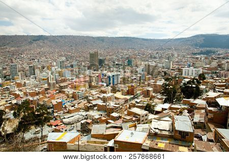 High Altitude City Of La Paz - Bolivia