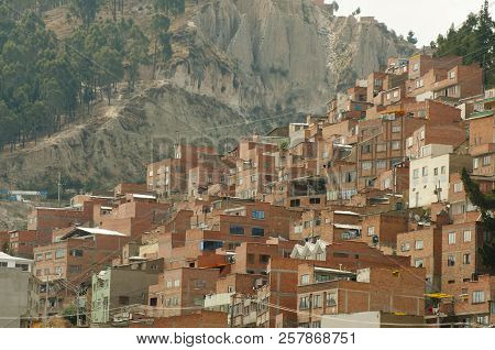 High Altitude City Of La Paz - Bolivia