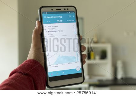 Negeri Sembilan,malaysia - August 29, 2018: Hearing Test Application On Smartphone. It Provides Simp