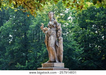 Sandstone Statues In The Saxon Garden, Warsaw, Poland. Made Before 1745 By Anonymous Warsaw Sculptor