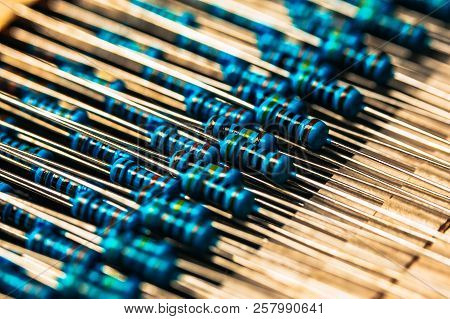 Many New Resistors Stay Together In Close-ups