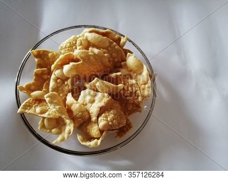 Papadum Is A Srilankan Favorite Bites.