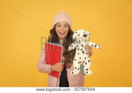 Time For Break And Relax. Childhood Happiness. Child Care And Development. Kid Care Books. Pupil Dai