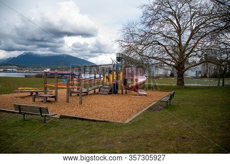 Playground Temporarily Closed Due Curb The Spread Of Covid-19.　　vancouver  Bc  Canada
March 23rd　202