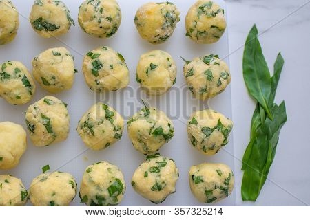 Home Made German Home Made Wild Garlic Dumplings