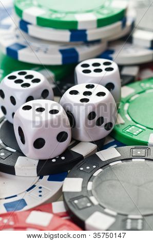 stoh čipy barva poker