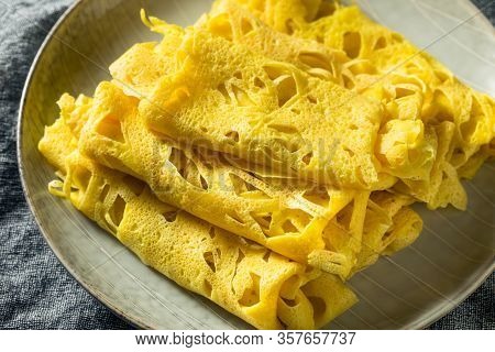 Homemade Malaysian Net Crepe Roti Jala