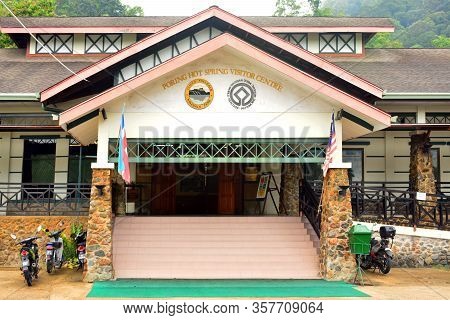 Sabah, My - June 18: Poring Hot Spring Visitor Centre Facade On June 18, 2016 In Sabah, Malaysia. Po