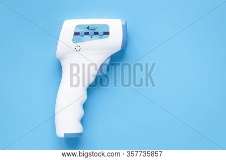 Thermal Radiation Thermometers. Infrared Thermometer. Temperature Gun, To Measure Temperature From A