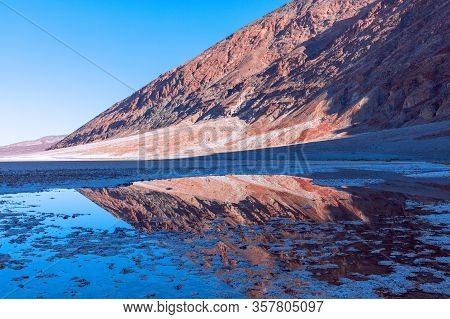 View Of The Basins Salt Flats, Badwater Basin, Death Valley, Inyo County, Salt Badwater Formations I