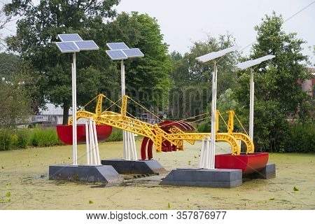 Enschede, Netherlands - June 16, 2018: The Taaie Tiller Is A Moving Sculpture (kinetic Work Of Art) 