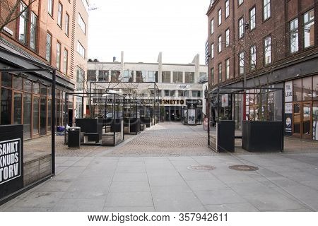 Aarhus, Denmark - 24 March 2020:  St. Knots Torv In Aarhus, With Shops And Cinema In The Background,