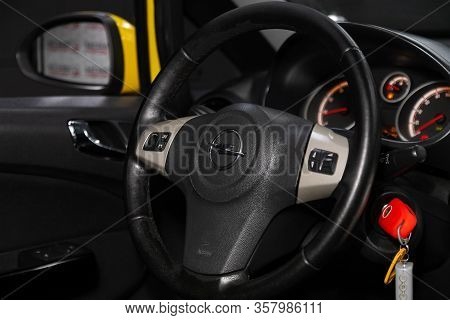 Opel Corsa -dashboard, Player, Steering Wheel With Logo And Buttons, Speedometer And Tachometer .nov
