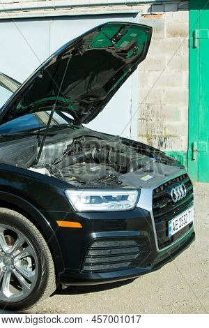 Dnepropetrovsk, Ukraine - 06.08.2022: Audi Q3 In Black. Subcompact Luxury Crossover Audi Q3. Close-u