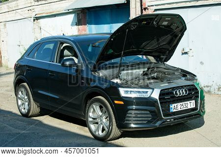 Dnepropetrovsk, Ukraine - 06.08.2022: Audi Q3 In Black. Subcompact Luxury Crossover Audi Q3. Close-u