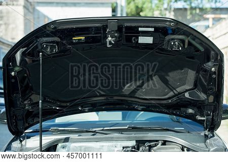 Dnepropetrovsk, Ukraine - 06.08.2022: Audi Q3 In Black. Subcompact Luxury Crossover Audi Q3. Close-u