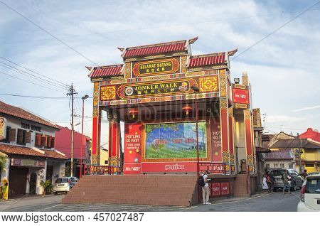 Melaka, Malaysia.  August 17, 2017.  A Stage And Screen Within The Jonker Walk Scenic Area In The Ci