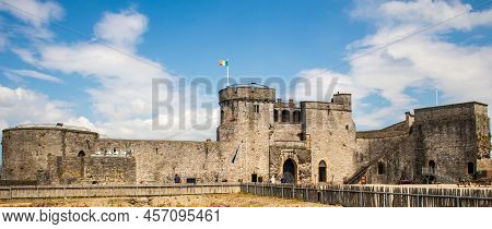 Limerick, Ireland - June 4, 2022: Tourists And Locals In The Courtyard Of King John\'s Castle In Lim