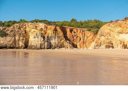 View Of The Alemao Beach (praia Do Alemao) In Portimao Algarve Portugal; Concept For Travel In Portu