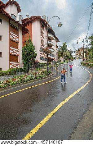 Gramado, Rs, Brazil - May 17, 2022: Rua Torta Street, A Street With Curves That Is A Tourist Spot Of