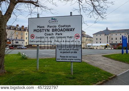 Llandudno, Uk. Apr 10, 2022. The Large Coach Park And Drop Off Point On Mostyn Broadway Is Empty