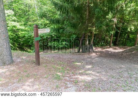 Felsoszolnok, Hungary - June 1, 2022: Direction Sign To Harmashatar Tanosveny On Tromejnik, 3-nation