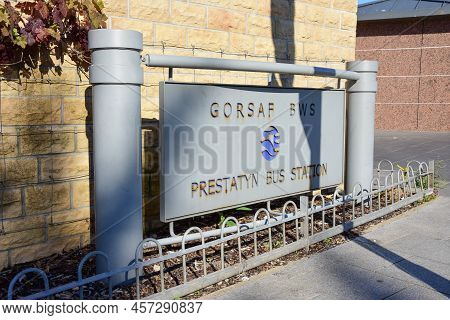 Prestatyn, Uk. Jun 22, 2022. A Bilingual Sign At The Entrance To Prestatyn Bus Station