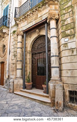 Palazzo Allegretti. Ceglie Messapica. Puglia. Italia.