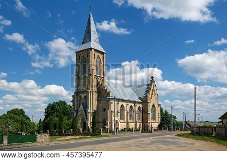 Old Ancient Catholic Church Of The Annunciation Of The Blessed Virgin Mary In Mizherichi, Grodno Reg