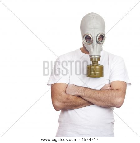 Противогаз опасность