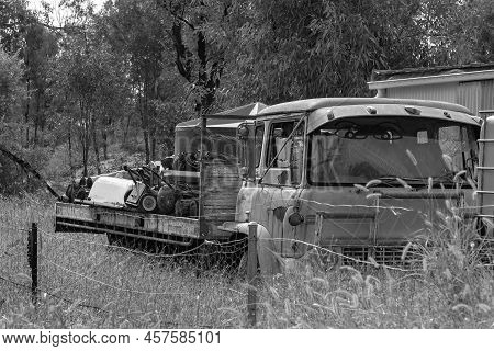 An Old Yellow Truck Full Of Rusting Sapphire Mining Equipment On Fossicking Gemfields At Rubyvale Qu