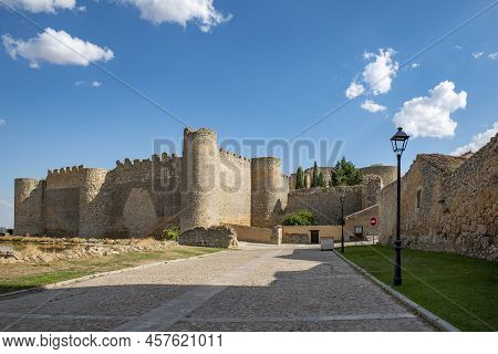 Castle Of The Medieval Village Of Urueña, Valladolid