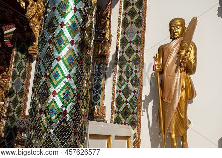 Sakon Nakorn , Thailand - December 25 , 2018 : Gold Phra Sivali Or Phra Sivalee Buddhist Monk Statue