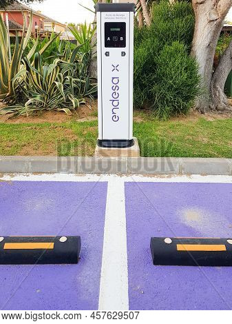 Jerez De La Frontera, Andalusia, Spain. 7th July 2021. Charging Point For Electric Vehicles Of The E