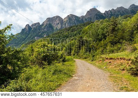 Footpath In The Trekking To The Arch Of Piedrafita In The Pyrenees In Panticosa, Aragon