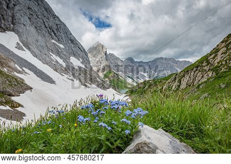 Mountain Hiking Trail Road. Grey Sky Before Thunderstorm. Between Italy And Austria: Near Volaia Lak